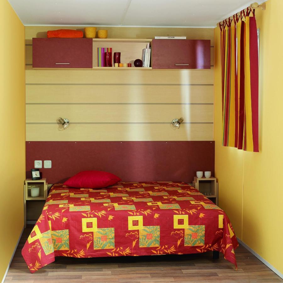 Camping Nature Le Valenty Mobil-Home-Dordogne Panoramique Clim Piscine Soturac Экстерьер фото