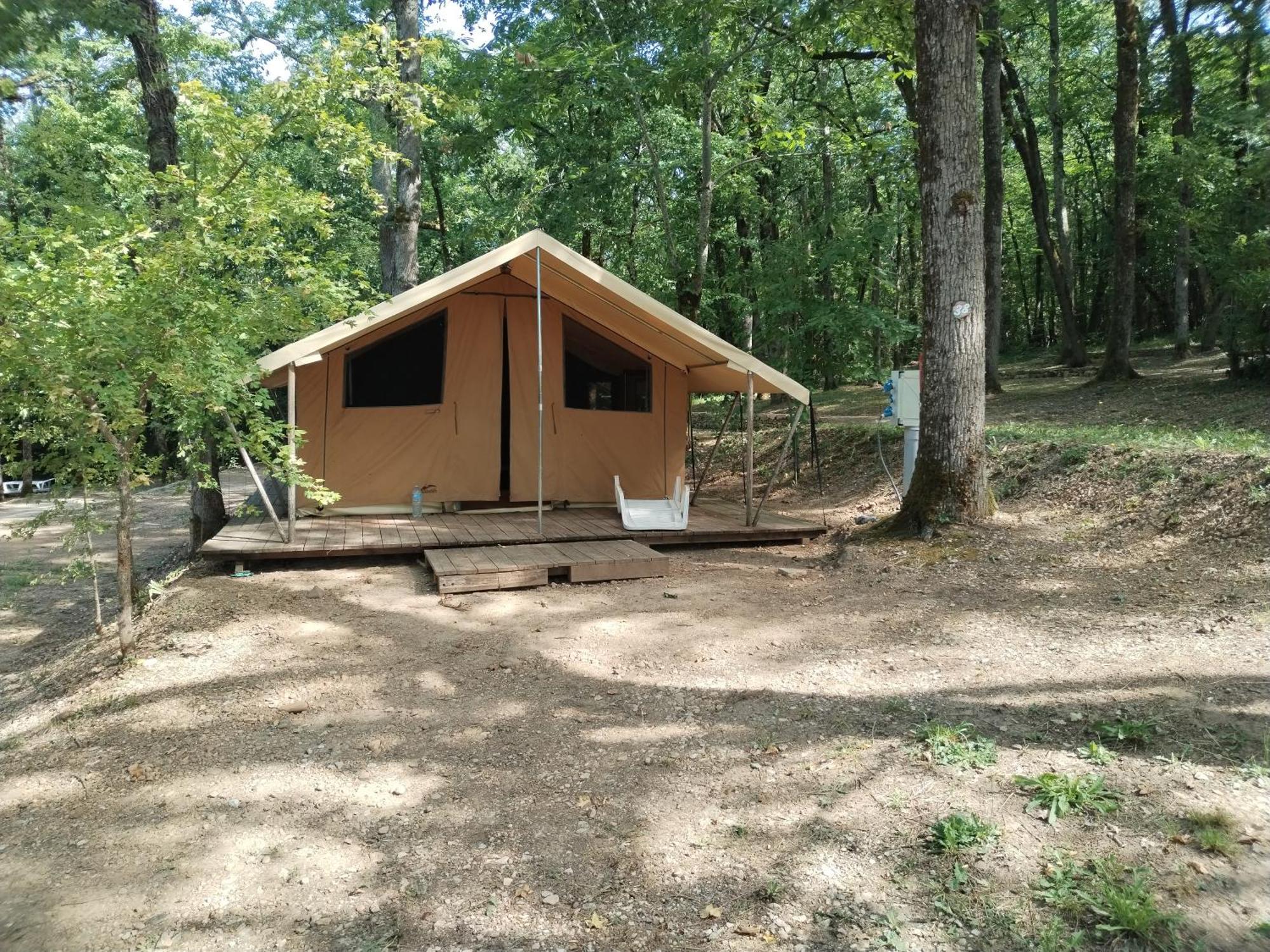 Camping Nature Le Valenty Mobil-Home-Dordogne Panoramique Clim Piscine Soturac Экстерьер фото